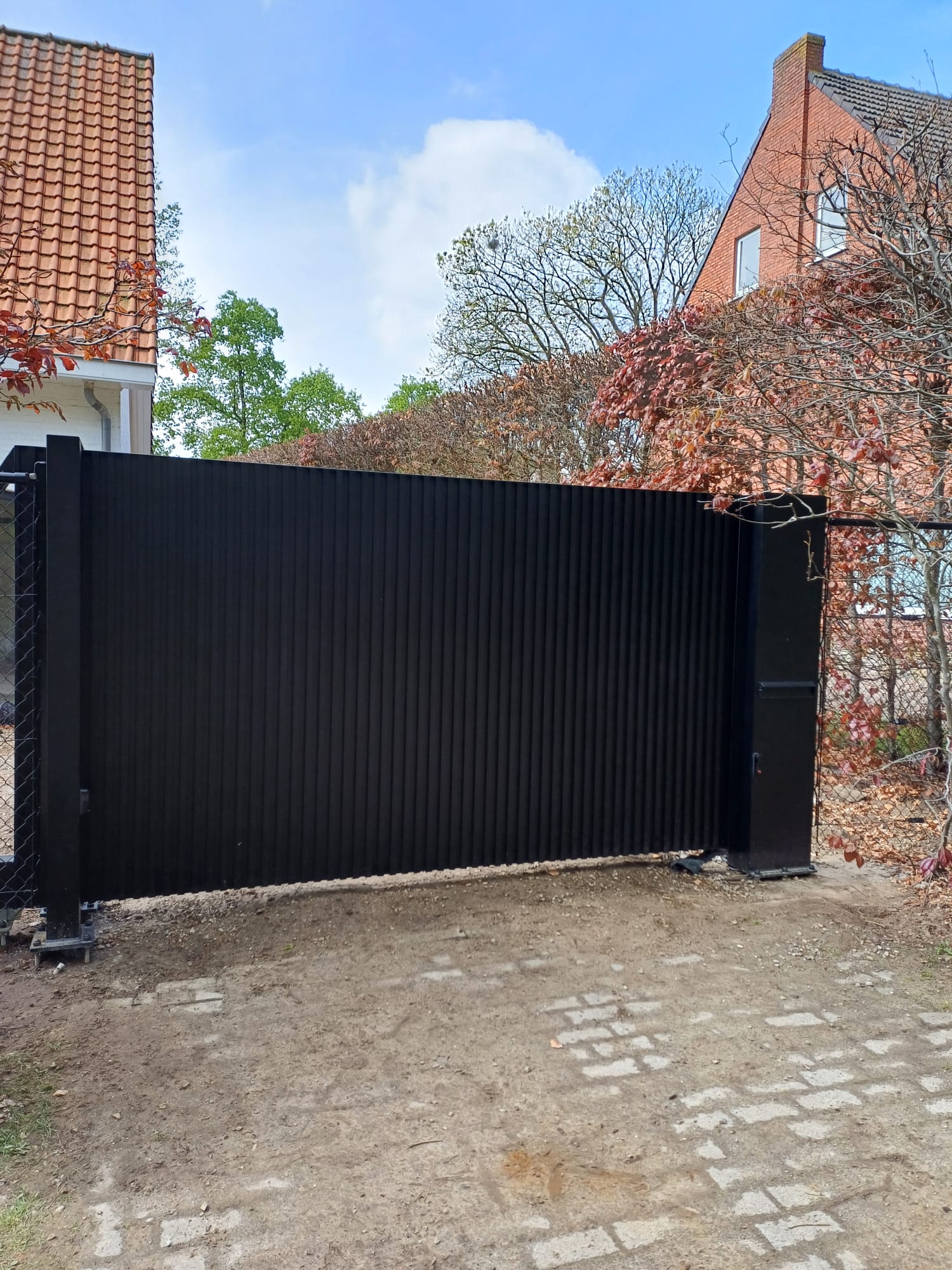 Verticale lamellen schuifpoort